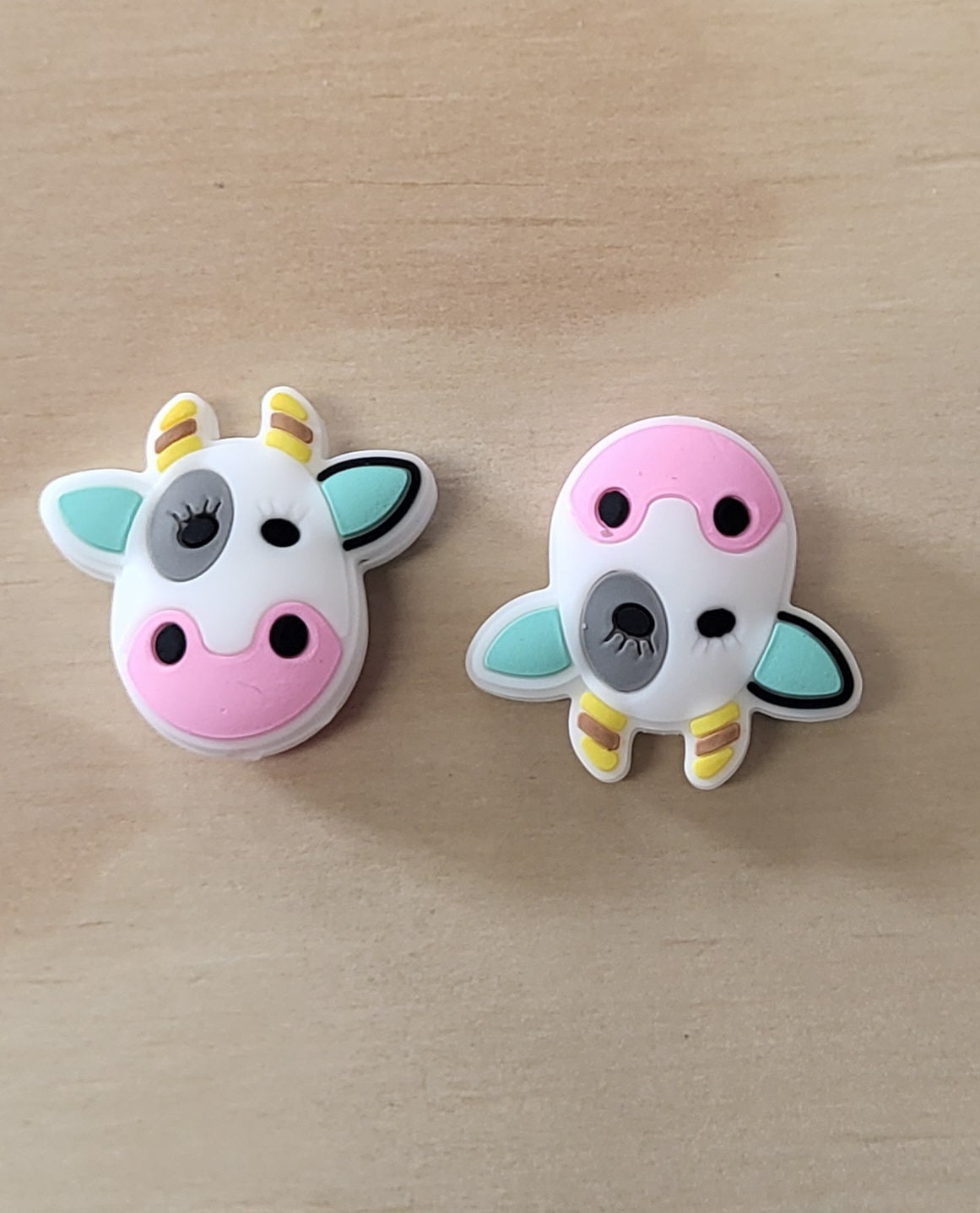 Cow Silicone Beads